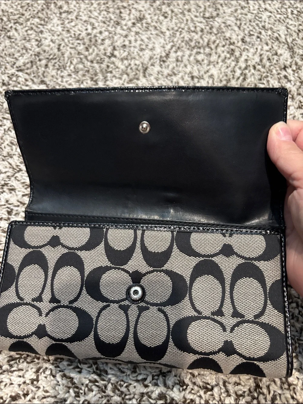 Coach Signature Canvas Wallet in Black and Tan - Picture 4 of 6